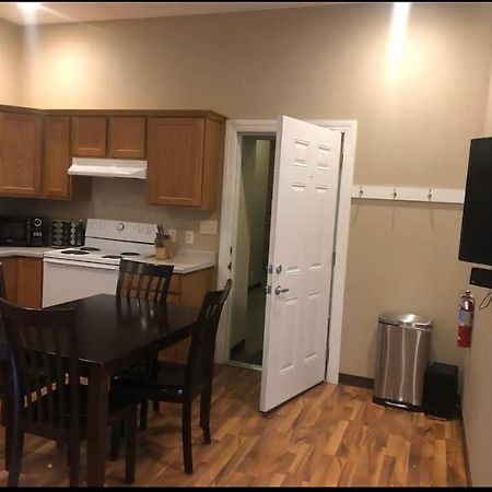 Jefferson Street Loft 20 Day Minimum Stay Бърлингтън Екстериор снимка